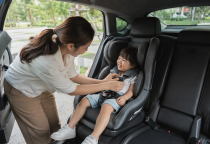 Sự Thật Đằng Sau Chiếc Ghế Trẻ Em: Điều Cần Thay Đổi Không Chỉ Là Quy Định, Mà Là Nhận Thức Về An Toàn