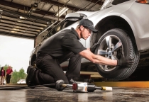 Bố Mẹ Ơi, Hãy Chăm Sóc Lốp Xe Ô Tô An Toàn Để Đưa Đón Con Đến Trường Đúng Giờ