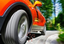 Nên Chọn Lốp Mới Hay Lốp Cũ? Chuyên Gia Lốp Xe Giải Đáp Để Bạn Không Mất Tiền Oan