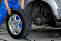 Bạn Có Biết? 7 Sai Lầm Khi Bảo Dưỡng Lốp Ô Tô Đang Âm Thầm Giết Chết Chiếc Xe Của Bạn