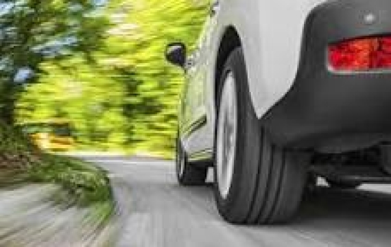 Tầm Quan Trọng Của Lốp Xe Ô Tô Trong Kỷ Nguyên Xe Thân Thiện Môi Trường