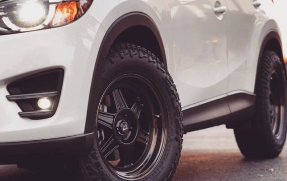 Muốn Lốp Êm – Phải Thay Đồng Bộ! Bí Quyết Kết Hợp Lốp Hoàn Hảo Cho Xe Ô Tô Cá Nhân