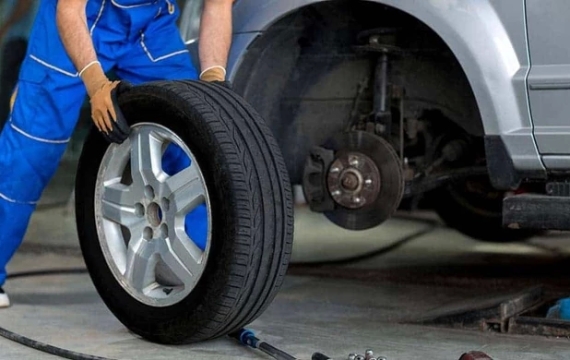 Đừng Đánh Đổi Mạng Sống Chỉ Vì Một Bộ Lốp – Sự Thật Khiến Tài Xế Phải Run Sợ Về Việc Thay Lốp Ô Tô Định Kỳ